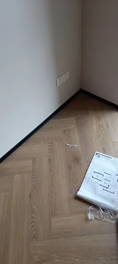 哈爾濱室內地面裝飾的雙重選擇 竹地板與環氧地坪